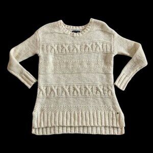 American Eagle Outfitters Ivory Chunky Cable Knit Fisherman Sweater
